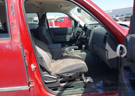 2007 Dodge Nitro Sxt z USA, uszkodzony, nr VIN 1D8GT28K37W619479